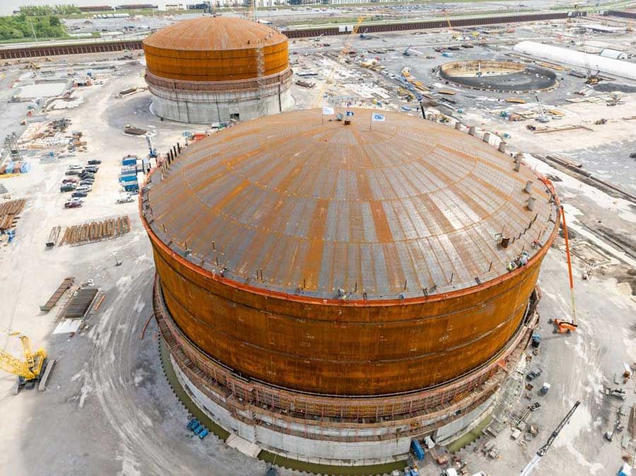 Read more about the article LNG Storage Tank Roof Raised At Plaquemines Export Facility